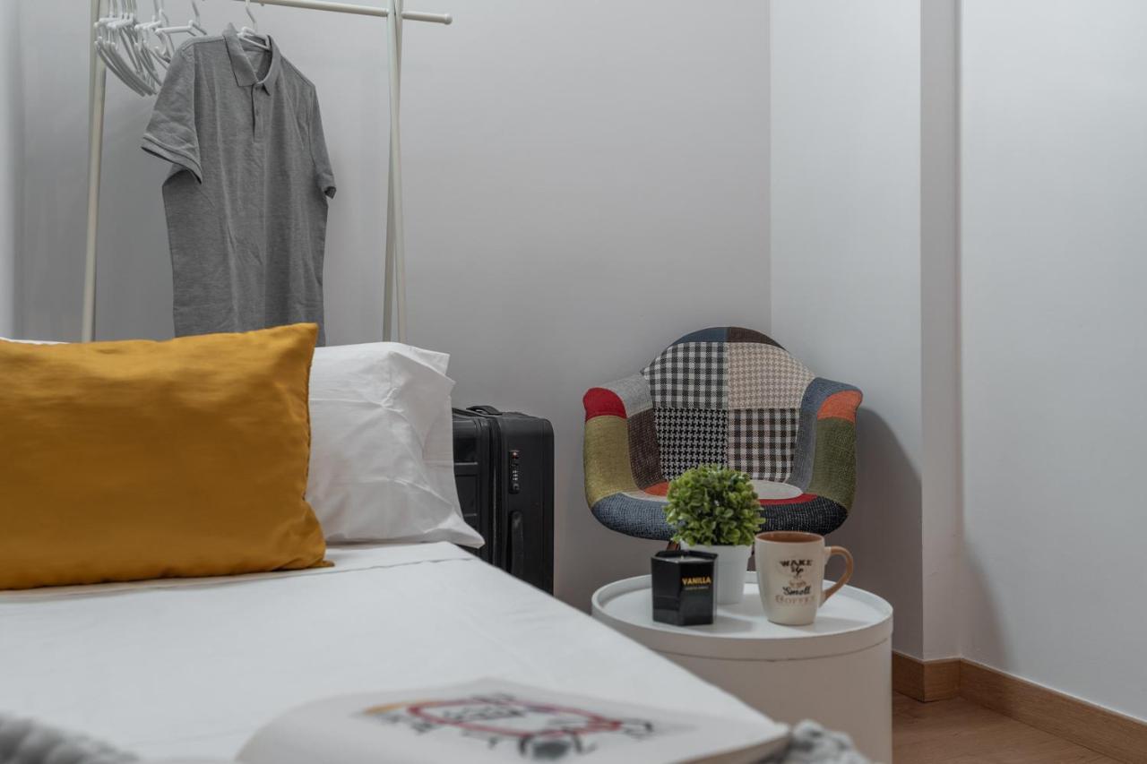 Tuguest Postigo I Catedral Apartment - Free Parking Granada Exteriör bild